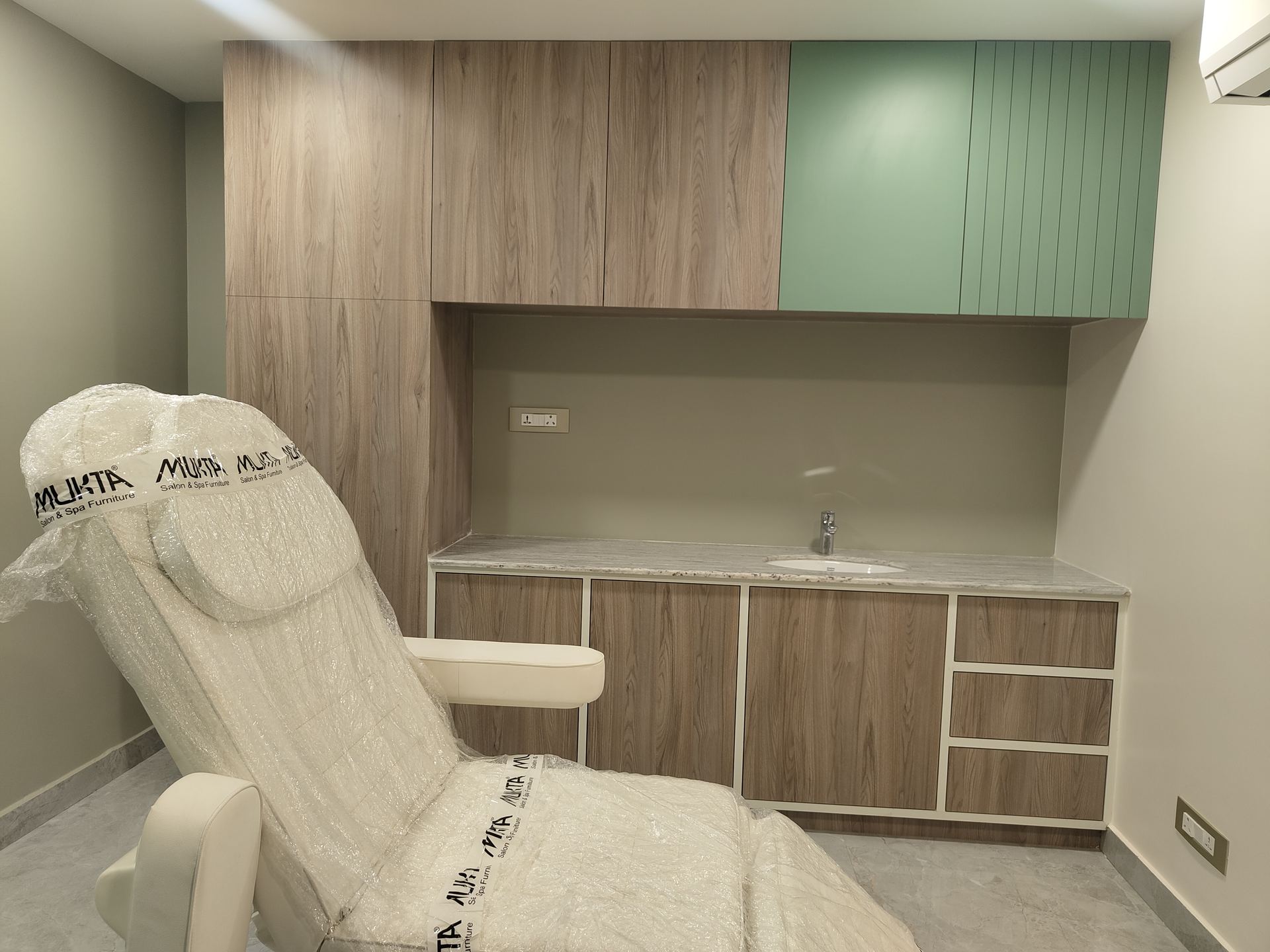 Healthcare Clinic, Baluwatar, Kathmandu &ndash; project photo 4 by Project Partner Solution