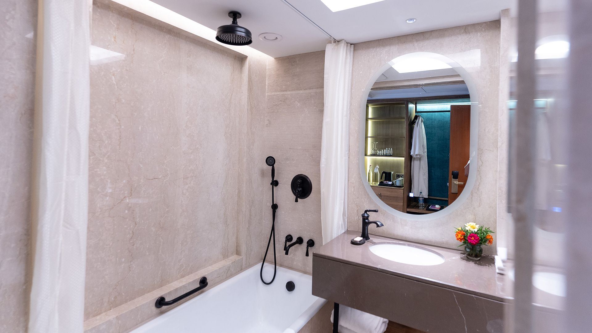 Yak & Yeti Hotel, Durbar Marg, Kathmandu &ndash; project photo 2 by Project Partner Solution